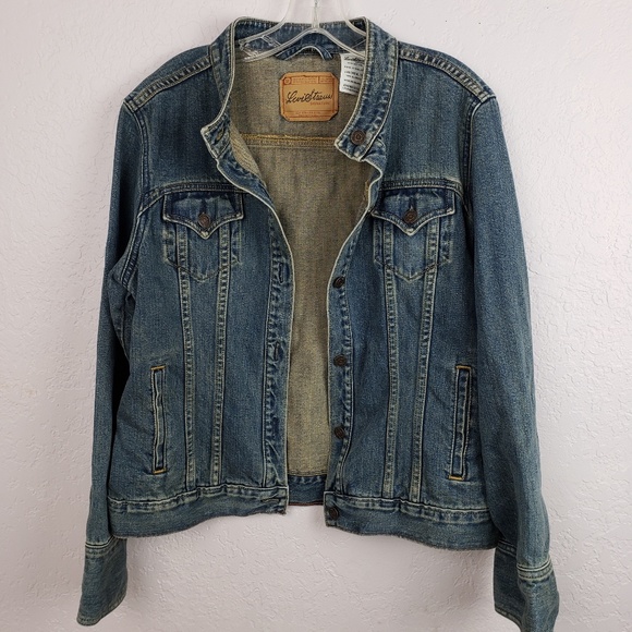 Levi's Jackets & Blazers - Levi's | vintage washed jean jacket